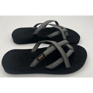 Teva Olowahu Flip Flops Women’s 7 Antiguous Grey Black Strappy Thong Sandals